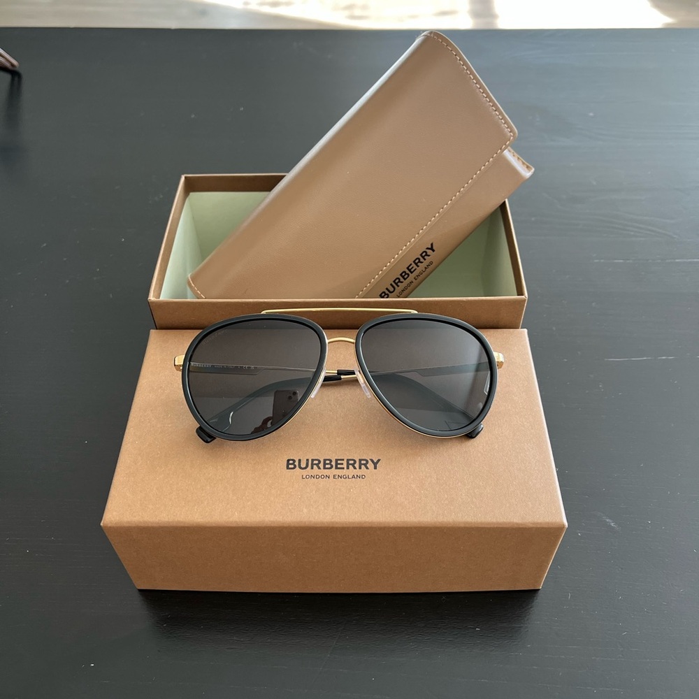 NEW Burberry Oliver Aviator Polarized Sunglasses